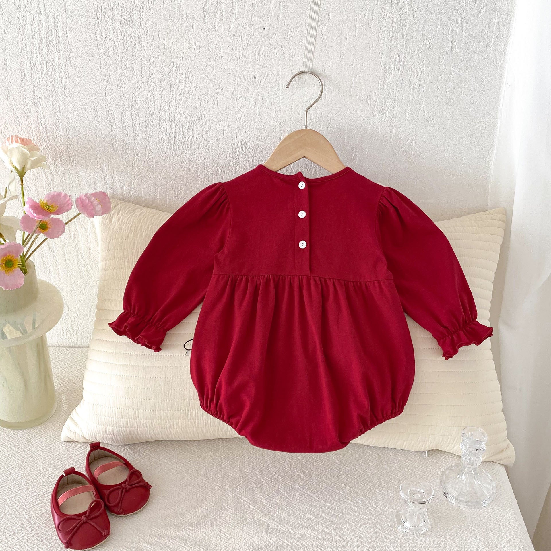 Spring Arrival Baby Girls Cute Rabbits and Flowers Pattern Long Sleeves Onesies-1