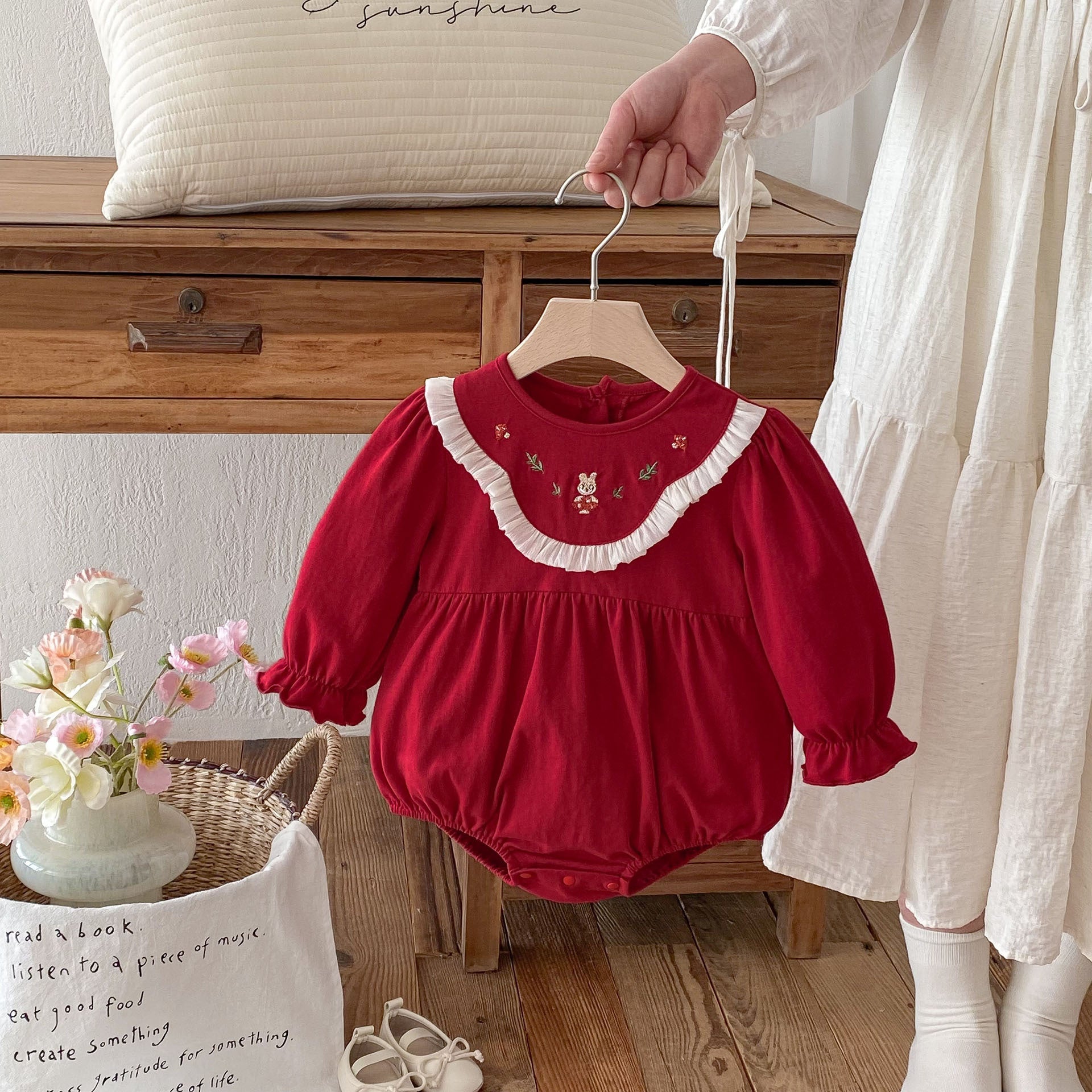 Spring Arrival Baby Girls Cute Rabbits and Flowers Pattern Long Sleeves Onesies-0